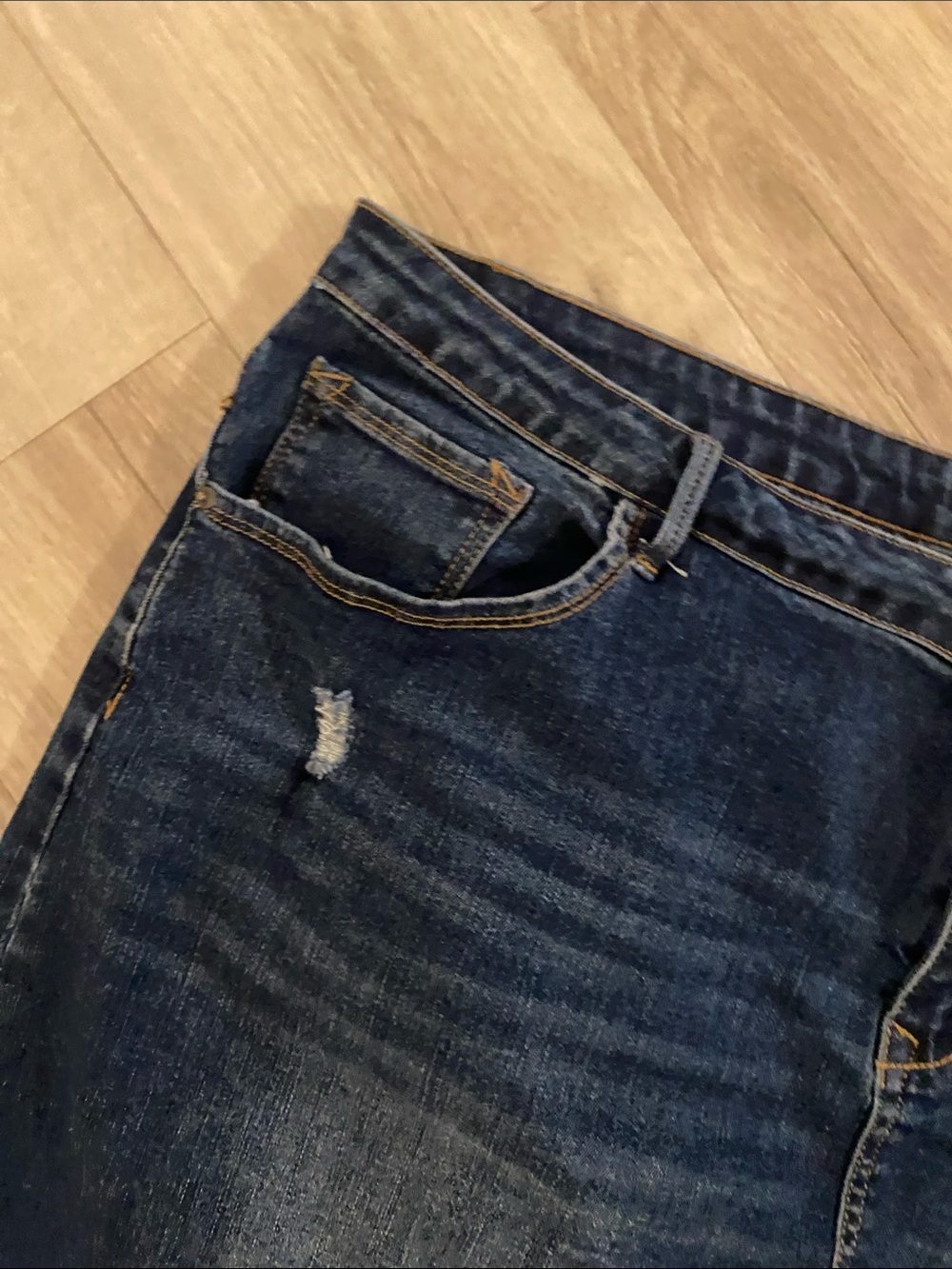 Main Street Exchange SZ 20 Dark Blue Distressed Denim Pencil Skirt - Picture 3 of 6